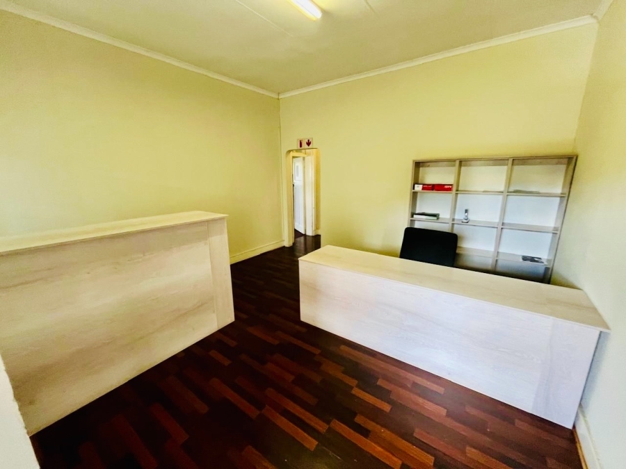 9 Bedroom Property for Sale in Bloemfontein Free State